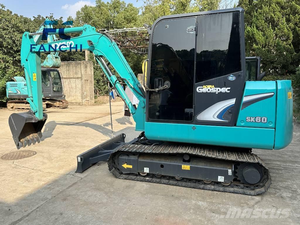 Kobelco SK 60 Excavatoare pe șenile
