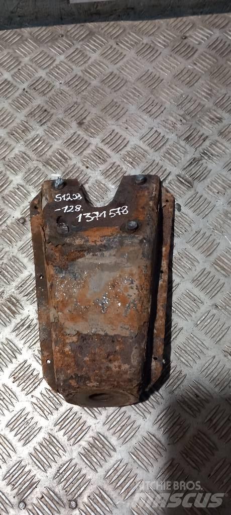 Scania 94 D.    1371578 Sasiuri si suspensii