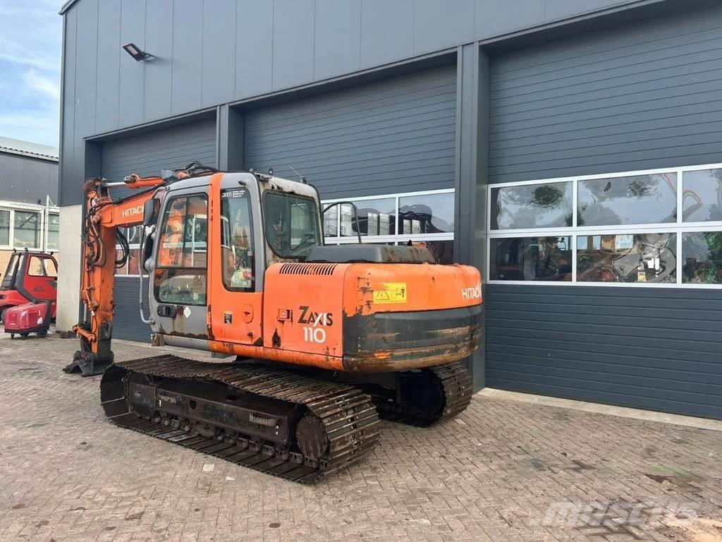 Hitachi ZX110 Excavatoare 7t - 12t
