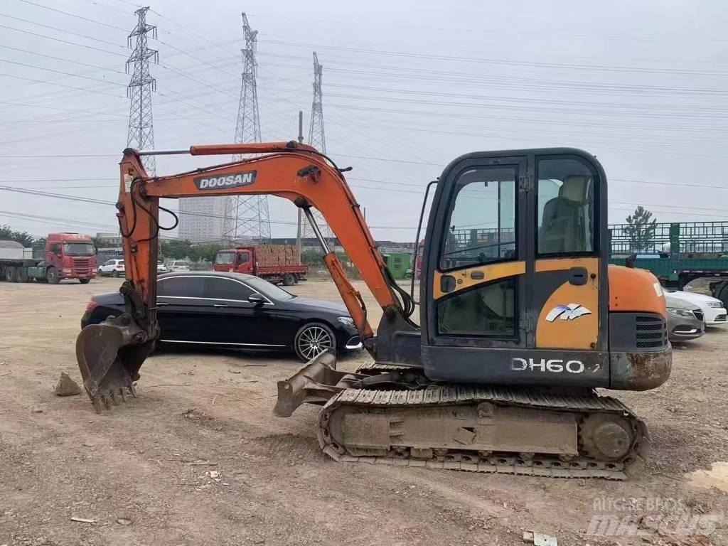 Doosan DH 60 Mini excavatoare < 7t