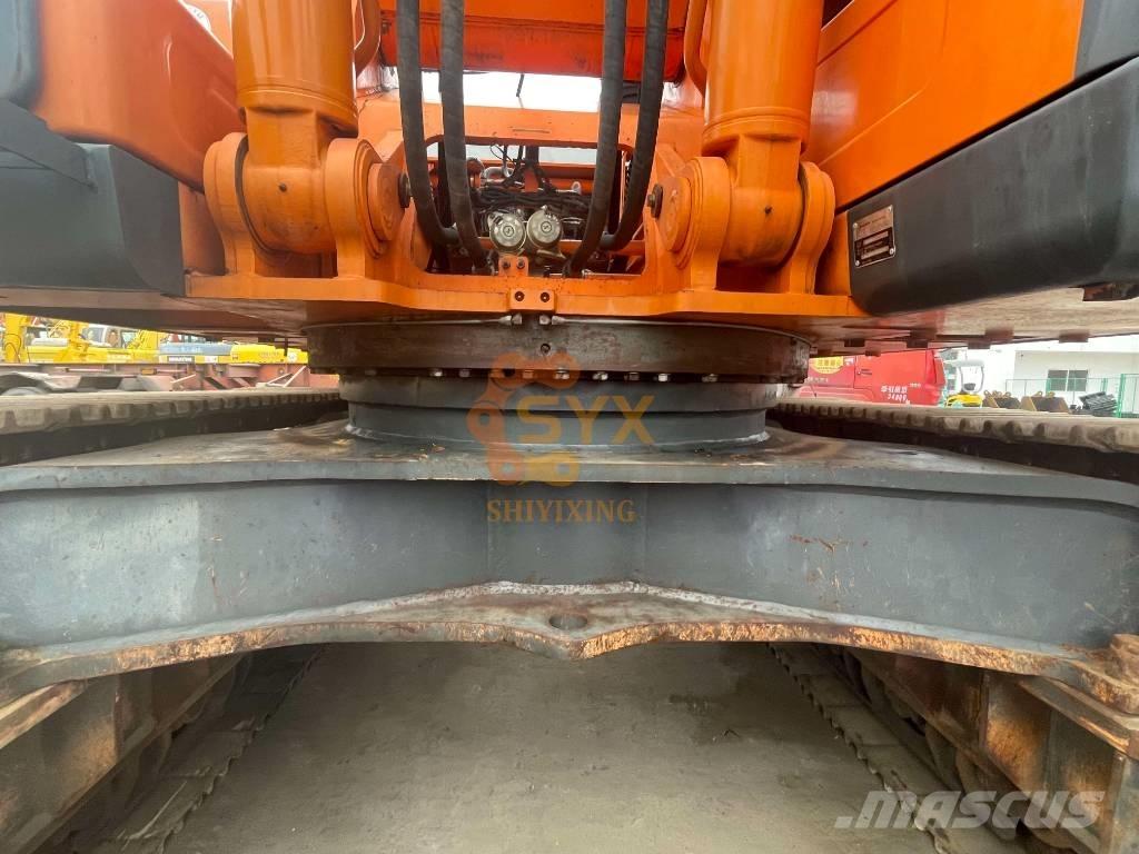Doosan DX500 LCA Excavatoare pe șenile
