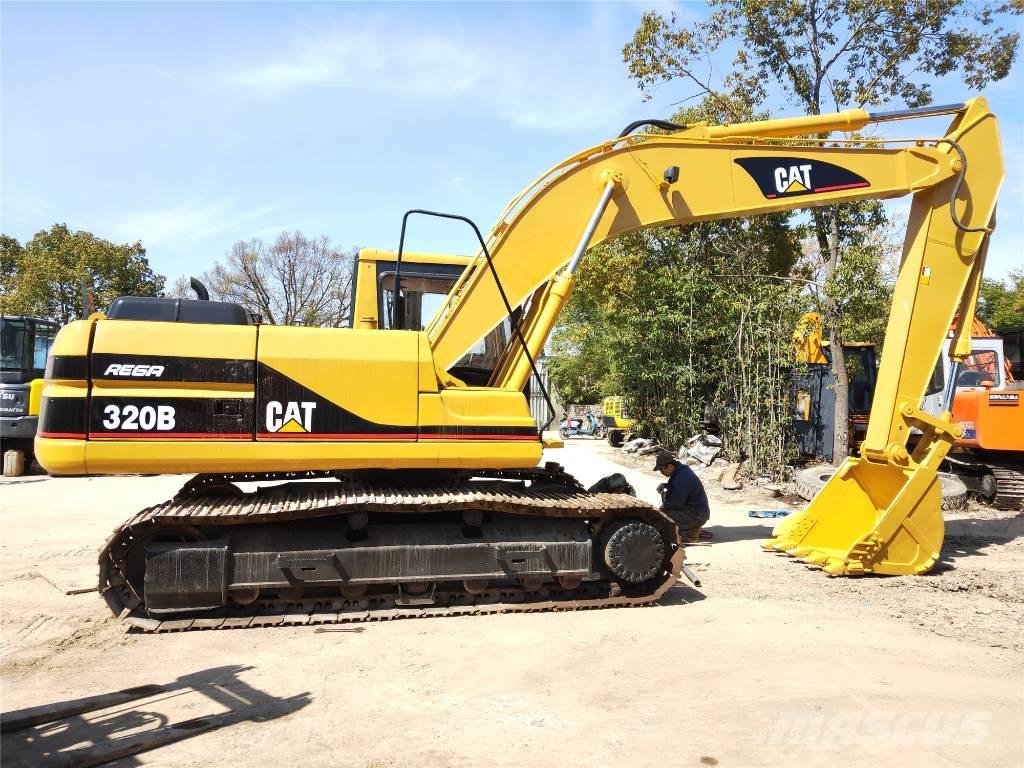 CAT 320B Excavatoare pe șenile
