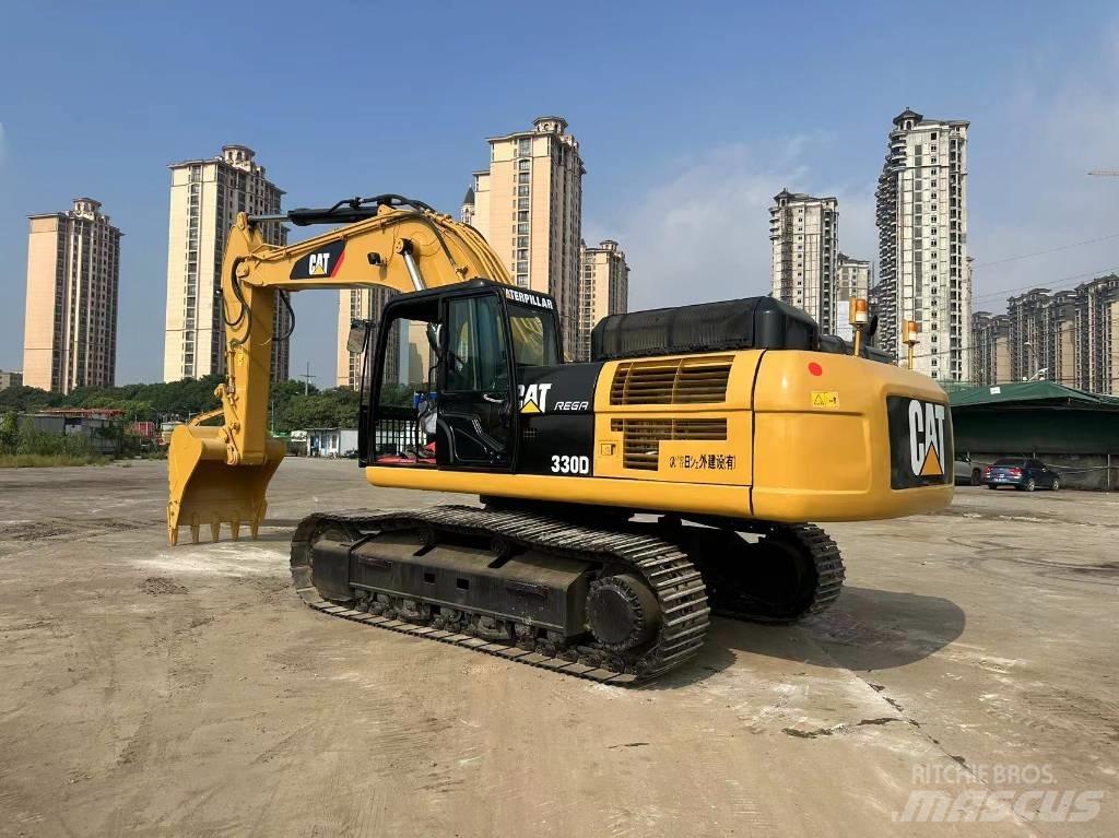 CAT 330 D Excavatoare pe șenile

