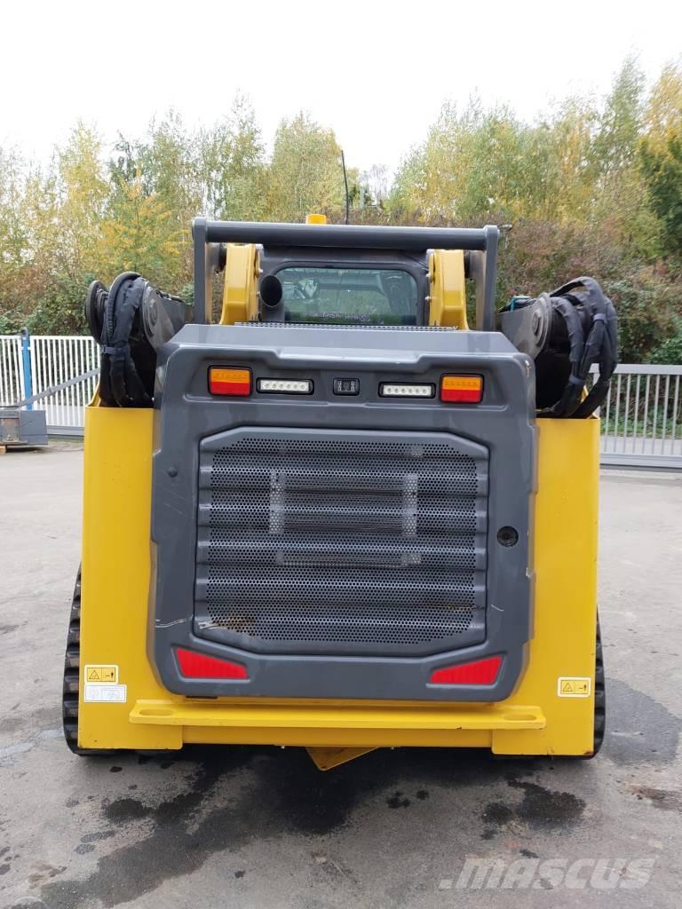 XCMG XC7-TV12 Încarcatoare cu excavator