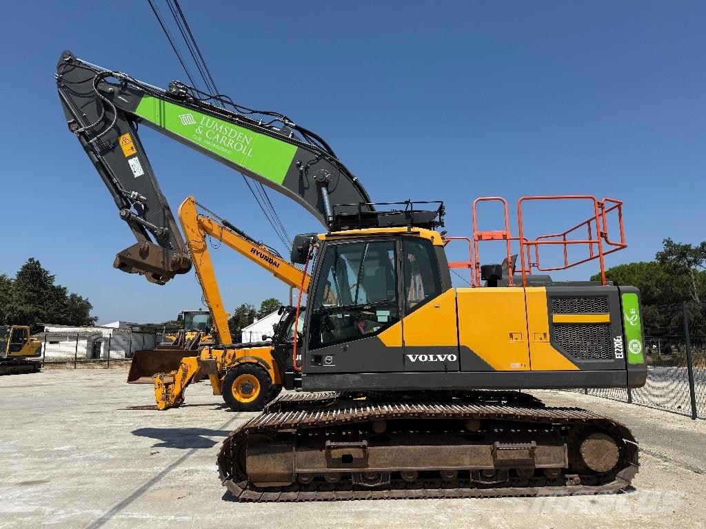 Volvo EC 220 E Excavatoare pe șenile

