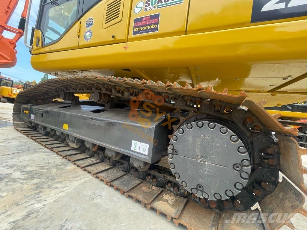 Komatsu PC 220-7 Excavatoare pe șenile
