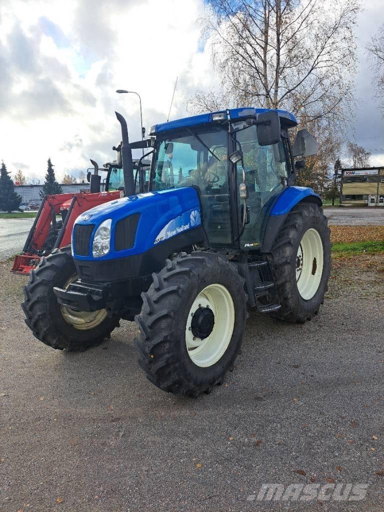 New Holland TS110A Tractoare