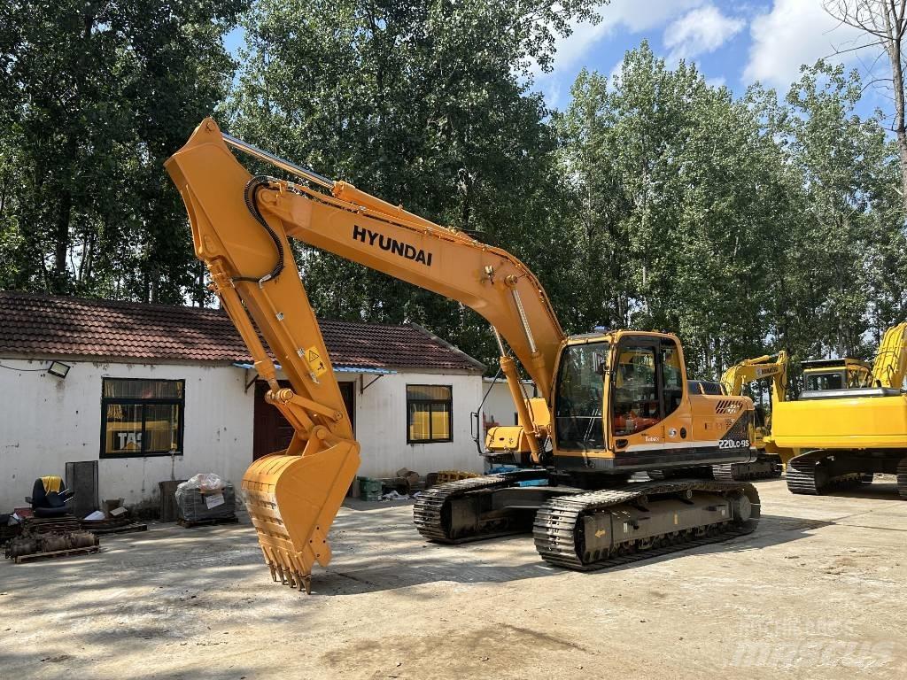 Hyundai 220LC-9S Excavatoare pe șenile
