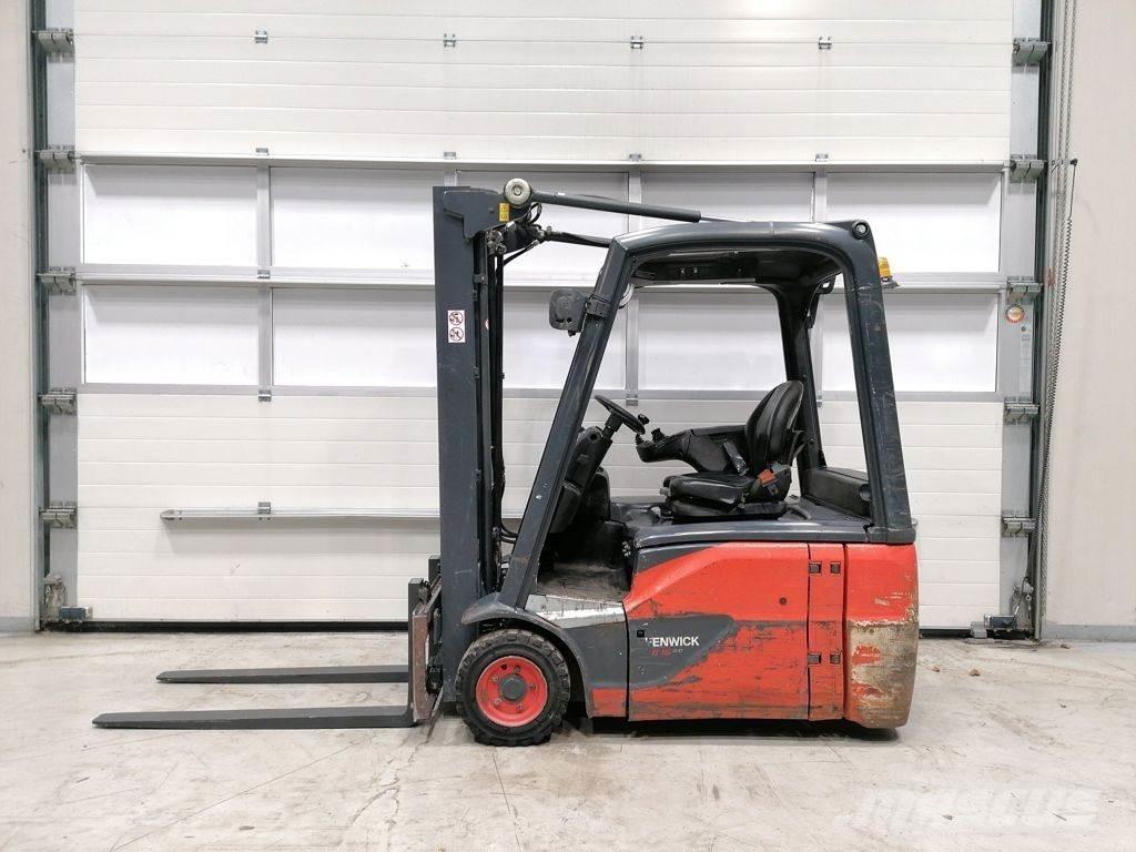 Linde E16-02 Stivuitor electric