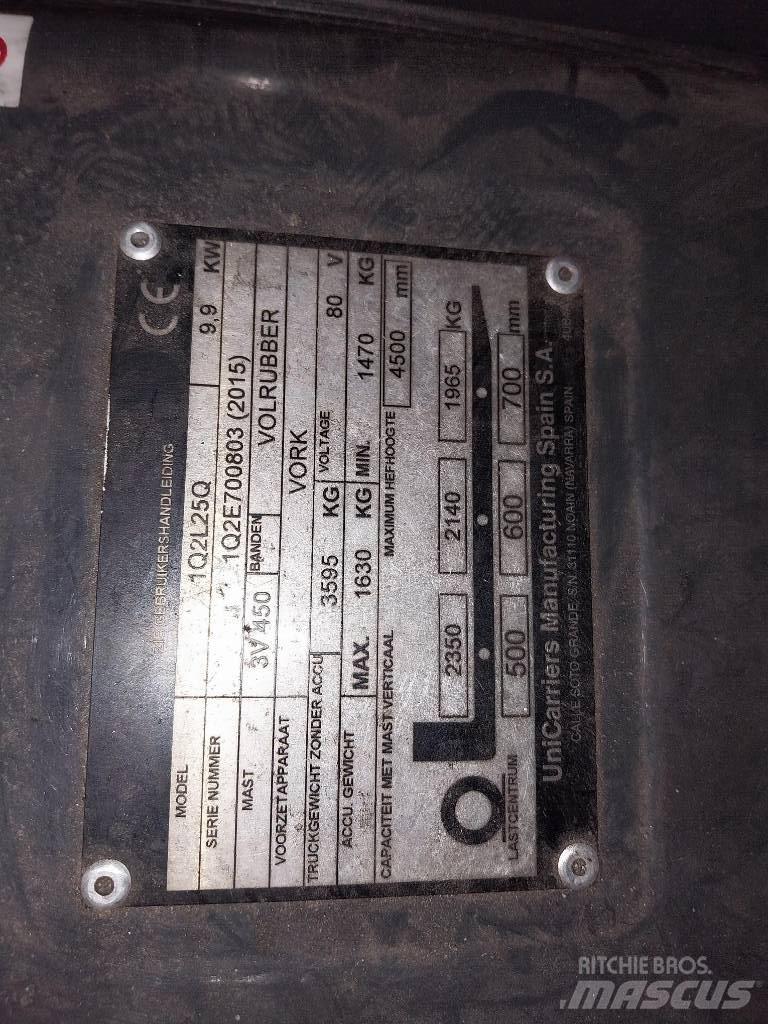 UniCarriers QX25 Stivuitor electric