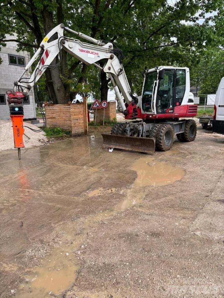 Takeuchi TB295W Excavatoare cu roti