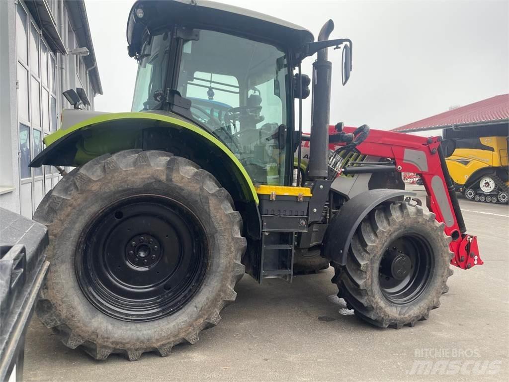 CLAAS ARION 530 Tractoare