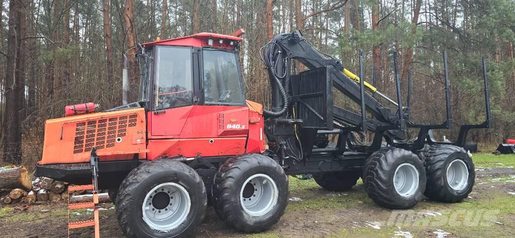 Valmet 840.3 Transportoare