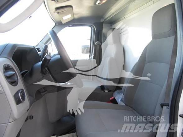 Ford E450 Utilaje construcții - Altele