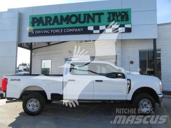 Ford F250 Utilaje construcții - Altele