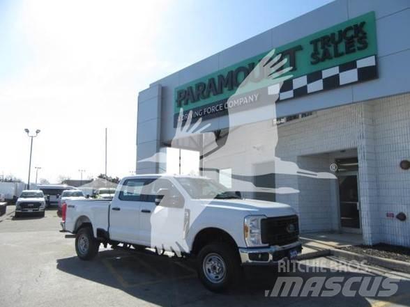 Ford F250 Utilaje construcții - Altele