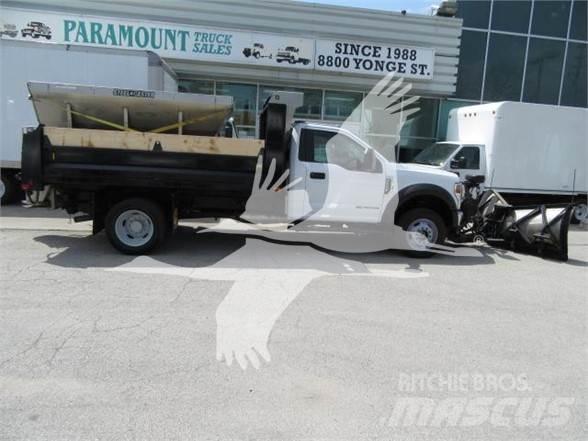Ford F550 Dispersare nisip si sare