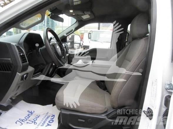 Ford F550 Utilaje construcții - Altele