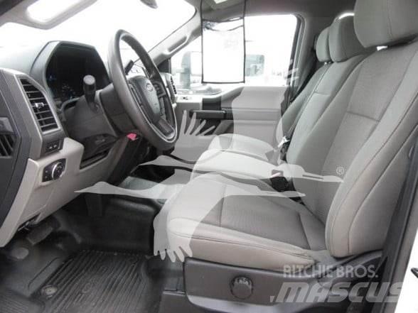 Ford F550 Utilaje construcții - Altele