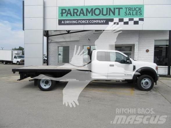 Ford F550 Camioane platforma/prelata