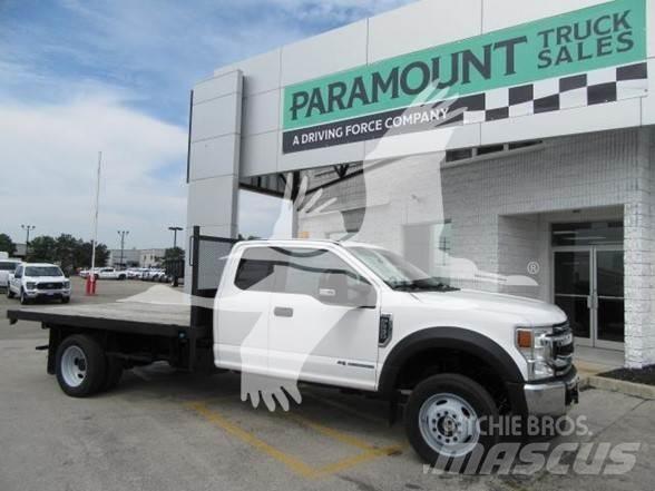 Ford F550 Camioane platforma/prelata