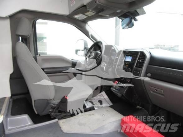 Ford F550 Utilaje construcții - Altele