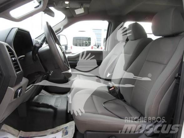 Ford F550 Autobasculanta