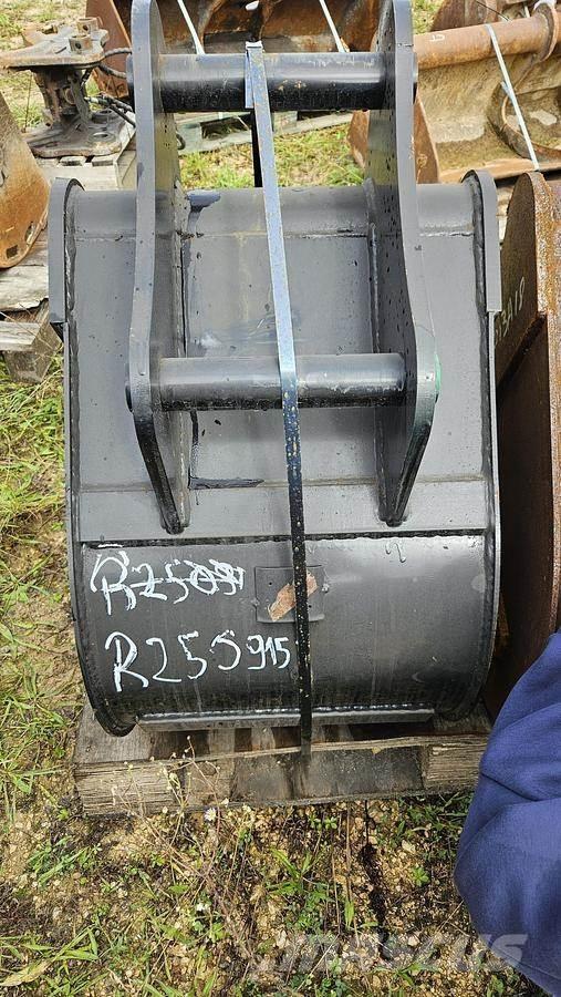 White Axe 45mm Pistoane