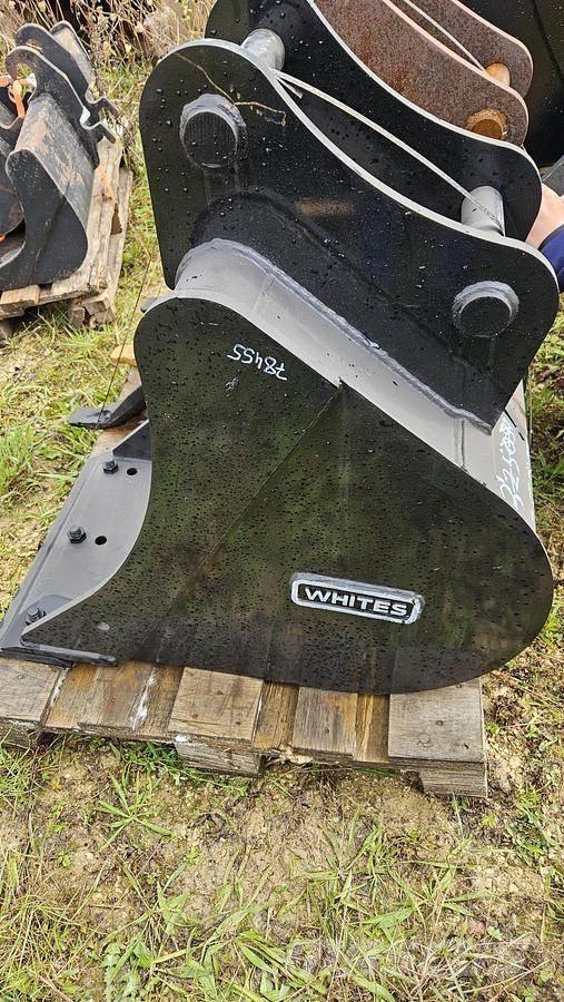 White Axe 45mm Pistoane