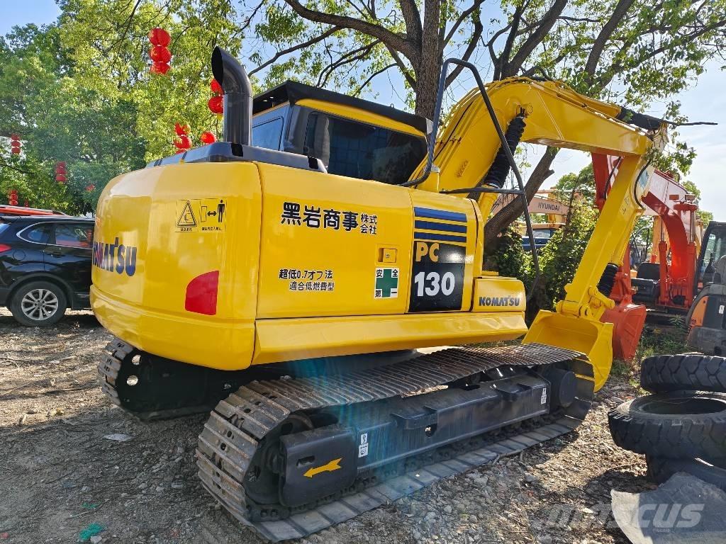 Komatsu PC 130 Excavatoare pe șenile
