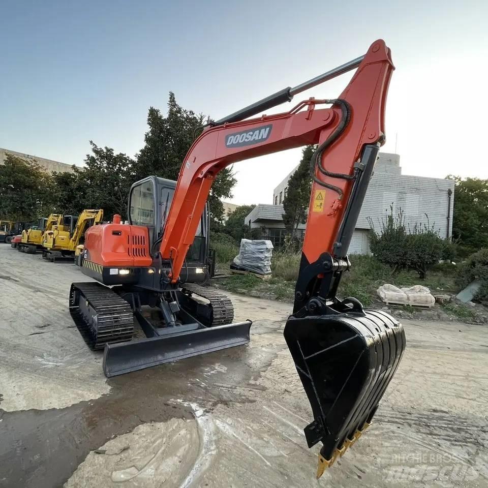 Doosan DX 60 Mini excavatoare < 7t