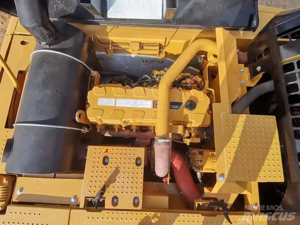 CAT 340 D L Excavatoare pe șenile
