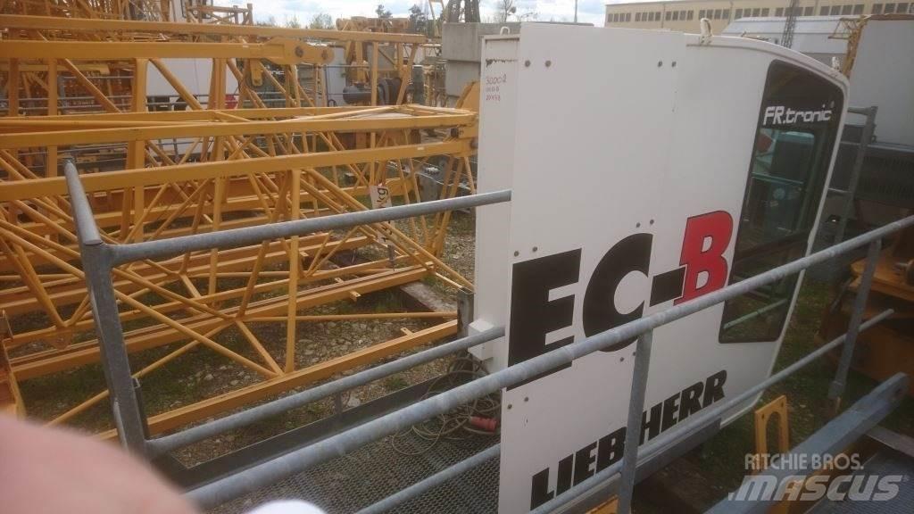 Liebherr 130EC-B8 Macarale turn
