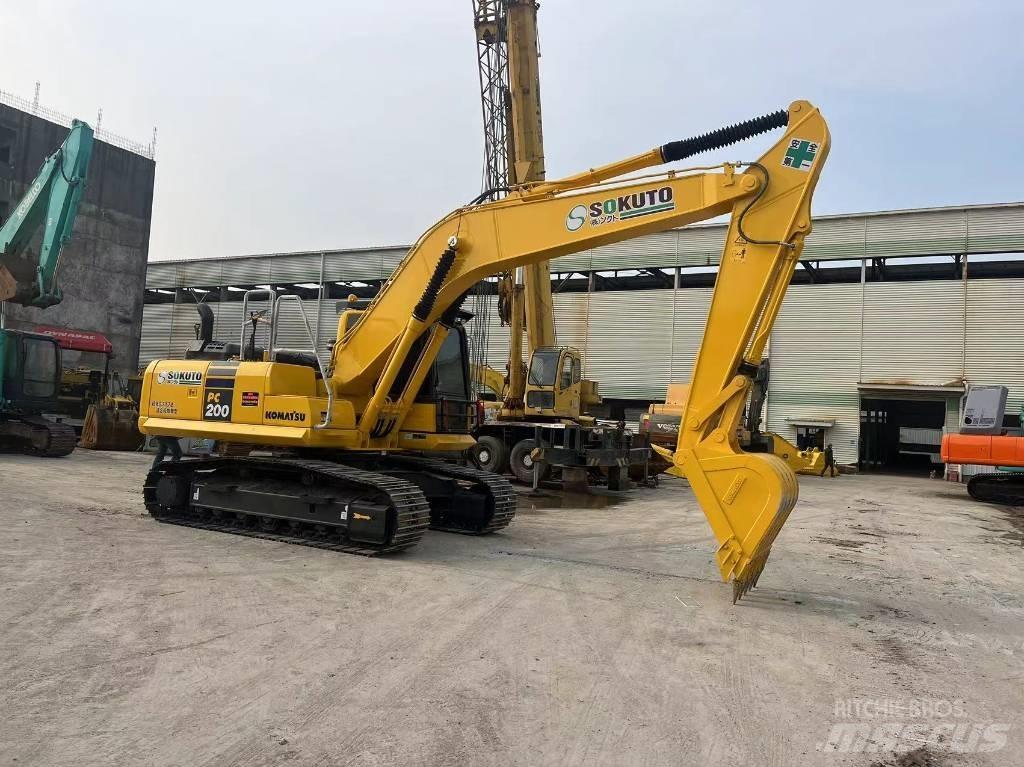 Komatsu PC 200-8N1 Excavatoare pe șenile
