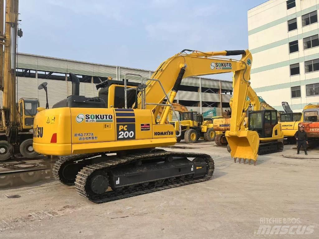 Komatsu PC 200-8N1 Excavatoare pe șenile
