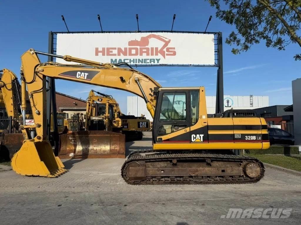 CAT 320BLN Buldoexcavatoare
