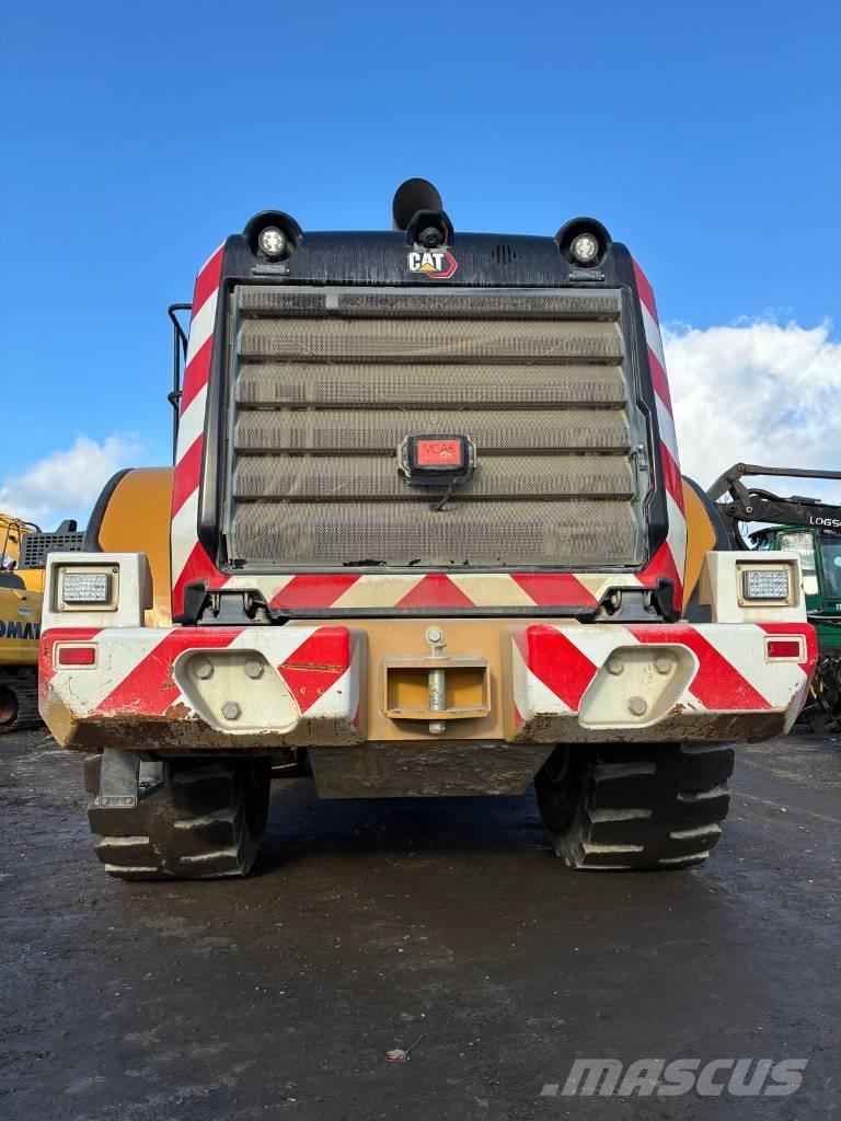 CAT 966 Incarcator pe pneuri