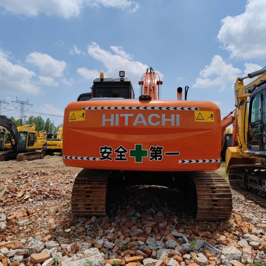 Hitachi ZX 200 Excavatoare pe șenile

