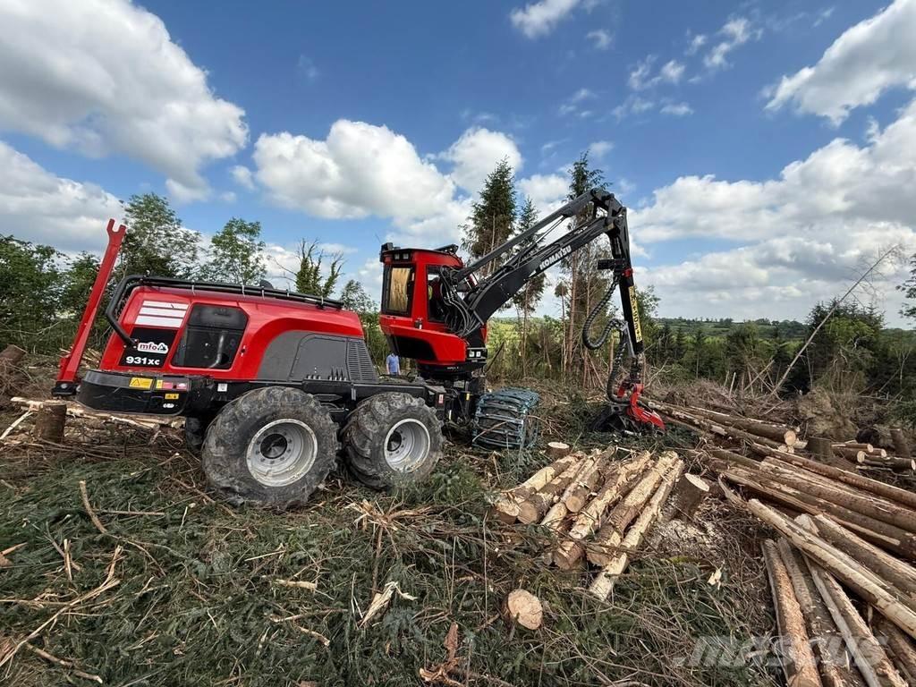 Komatsu 931XC Combine forestiere