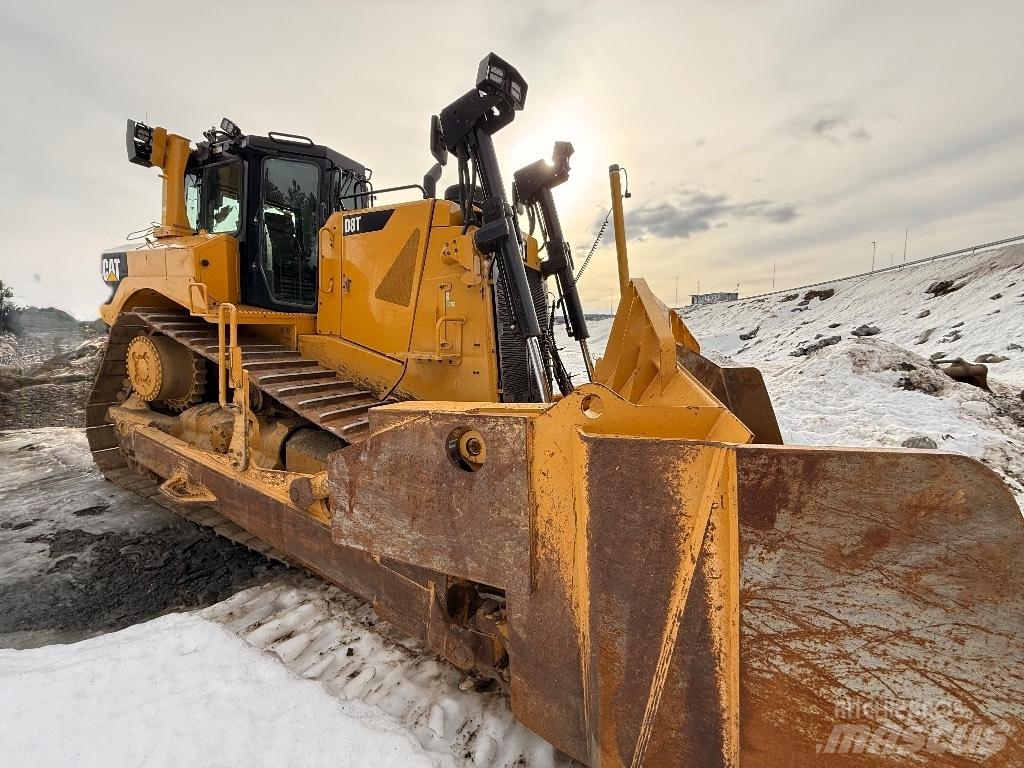 CAT D8T Buldozere pe senile