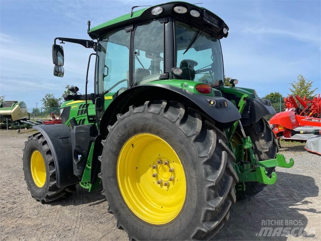John Deere 6130R Tractoare
