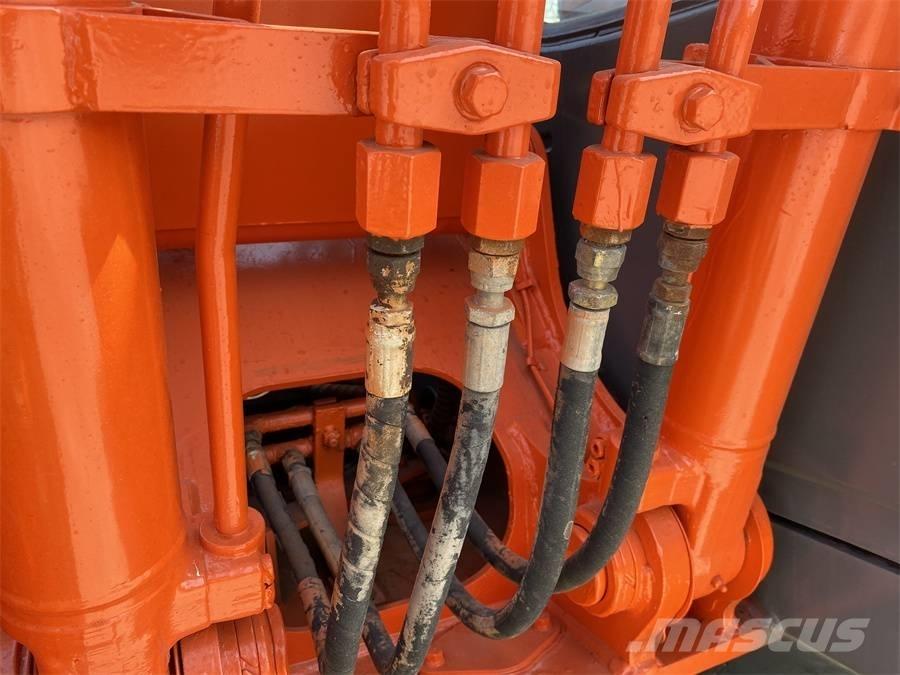 Hitachi EX 100 G-3 Excavatoare pe șenile
