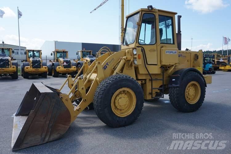 CAT 920 Incarcator pe pneuri