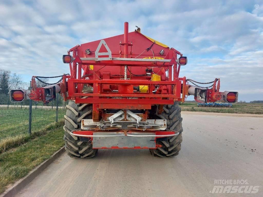 Bredal K 105 Împrastierea mineralelor