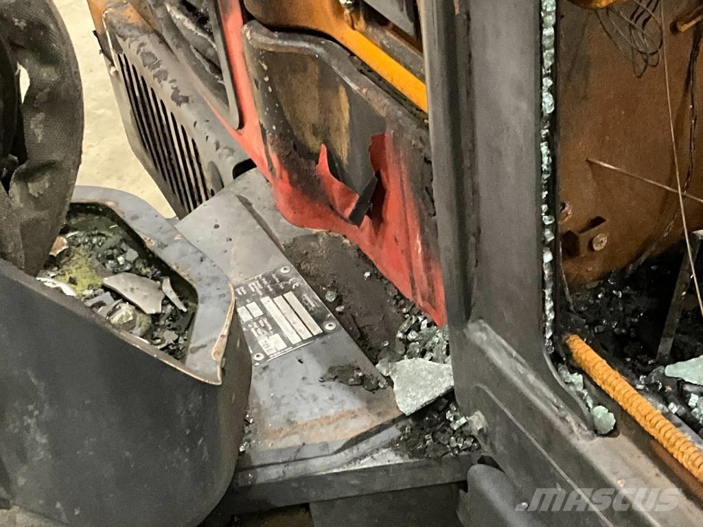 Doosan DX 85 R Excavatoare 7t - 12t