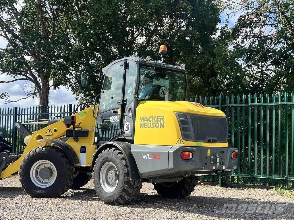 Wacker Neuson WL70 Incarcator pe pneuri
