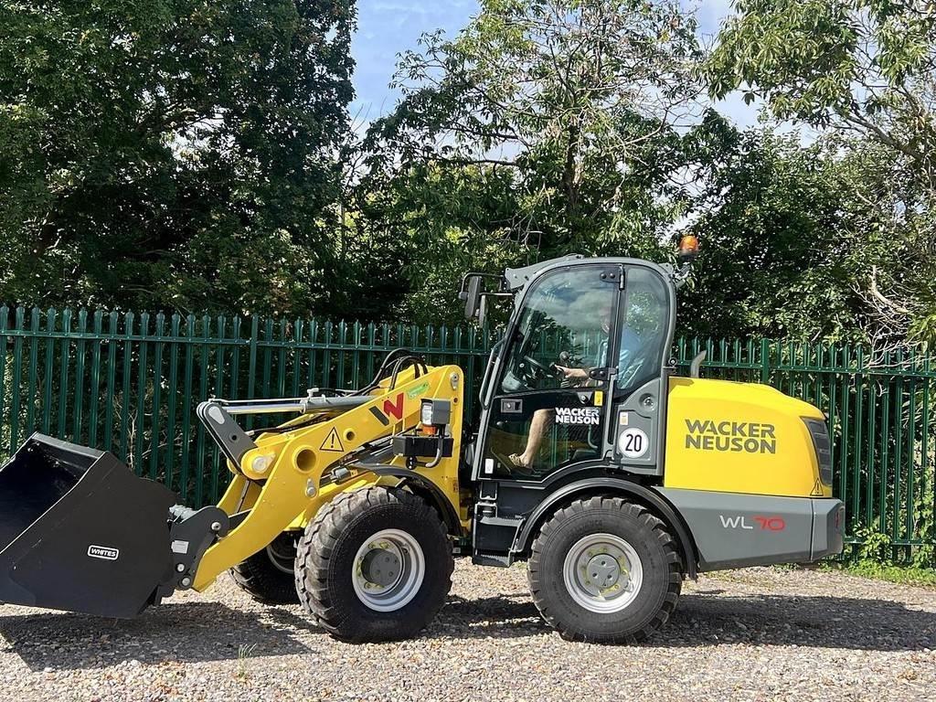 Wacker Neuson WL70 Incarcator pe pneuri