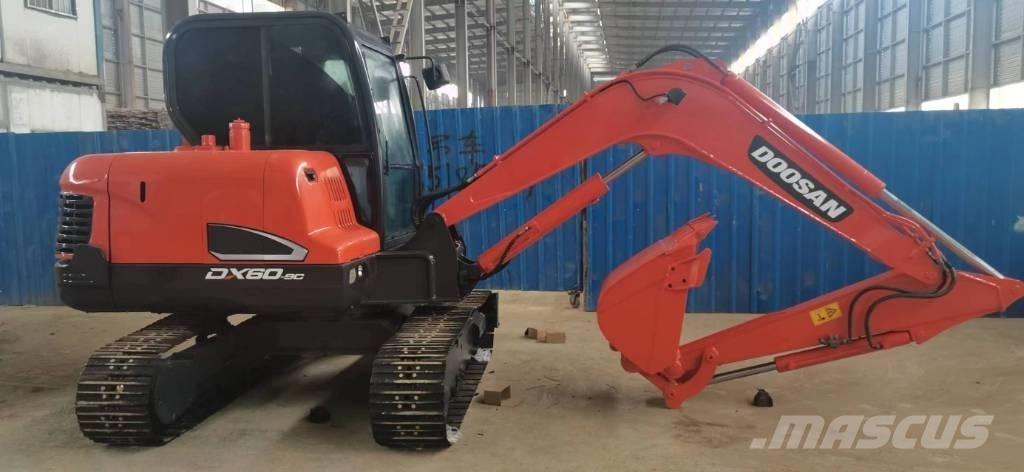 Doosan 60-9c Excavatoare pe șenile
