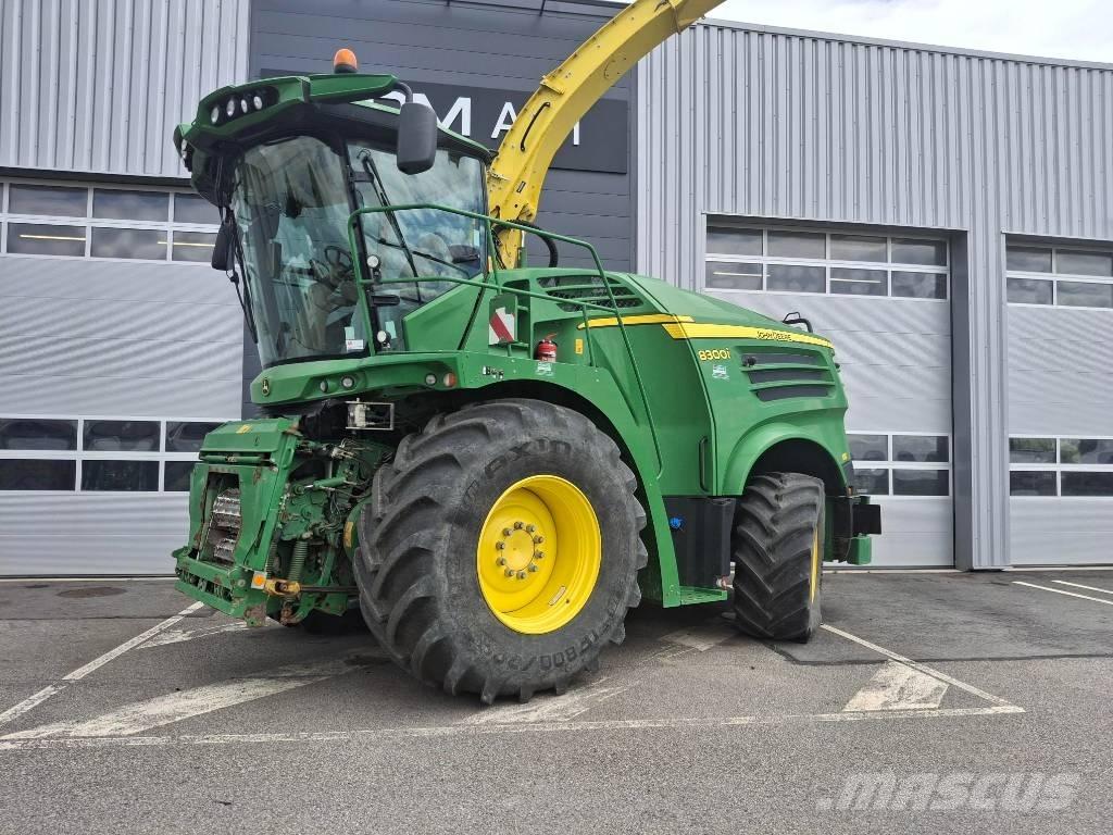 John Deere 7300 i Forajere cu autopropulsare
