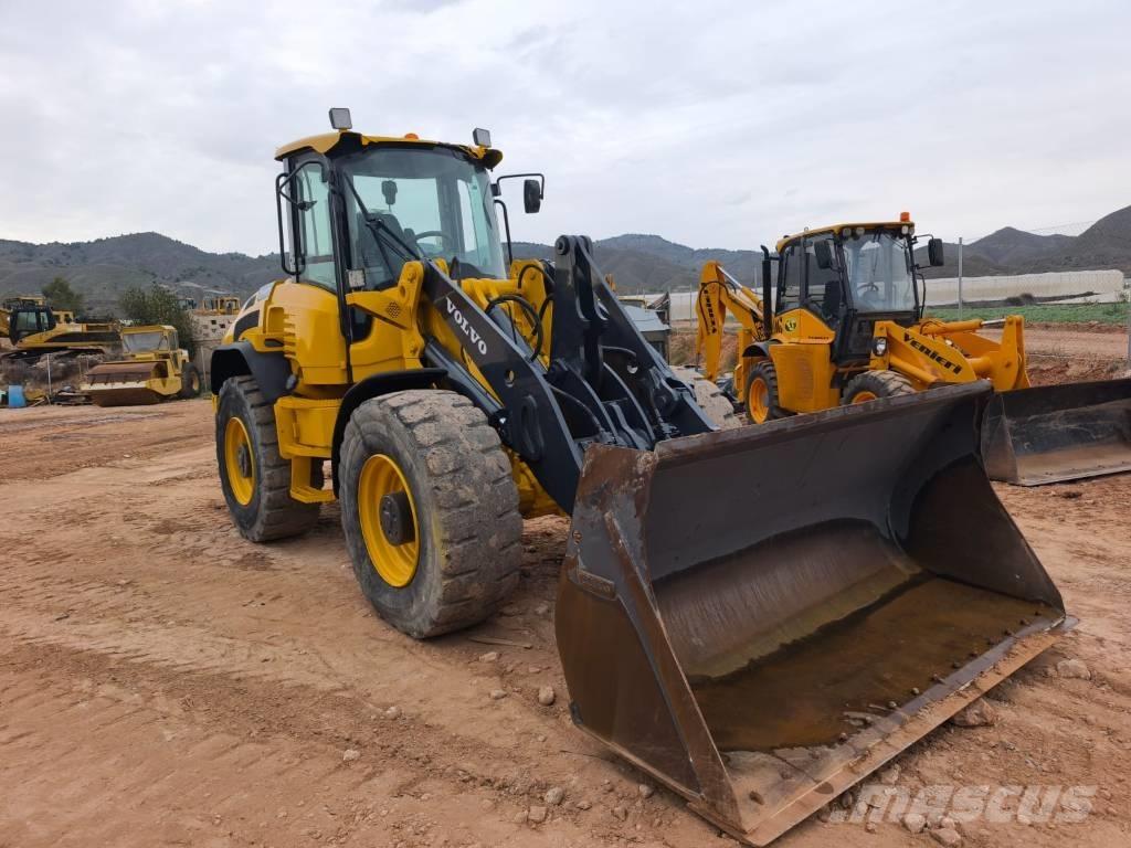 Volvo L 50 F Incarcator pe pneuri